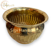Medium planter by Silpi Handicrafts